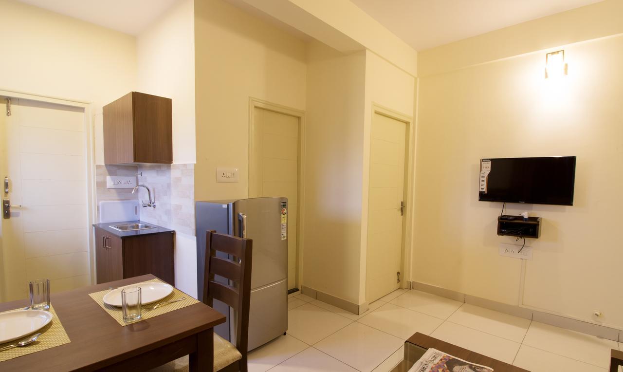 Treebo Trend Mel'S Suites Indiranagar Bangalore Esterno foto